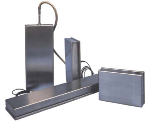 Immersible ultrasonic transducers